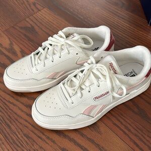 Reebok tennis shoes